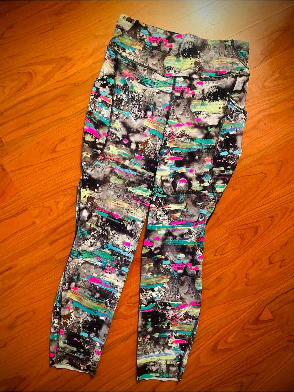 Lululemon Fast Free High-Rise 23" Crop Womens 8 Legging Paint Drift Multi Nulux - Picture 3 of 13